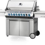 PRESTIGE PRO™ 665 RSIB BARBECUE WITH SIDE AND REAR INFRARED BURNERS